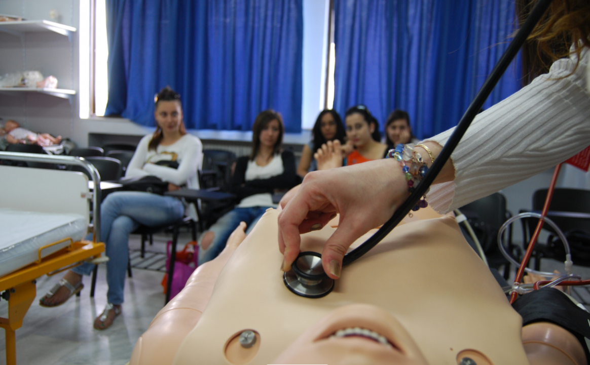 ΠΑΔΑ, τμήμα μαιευτικής 