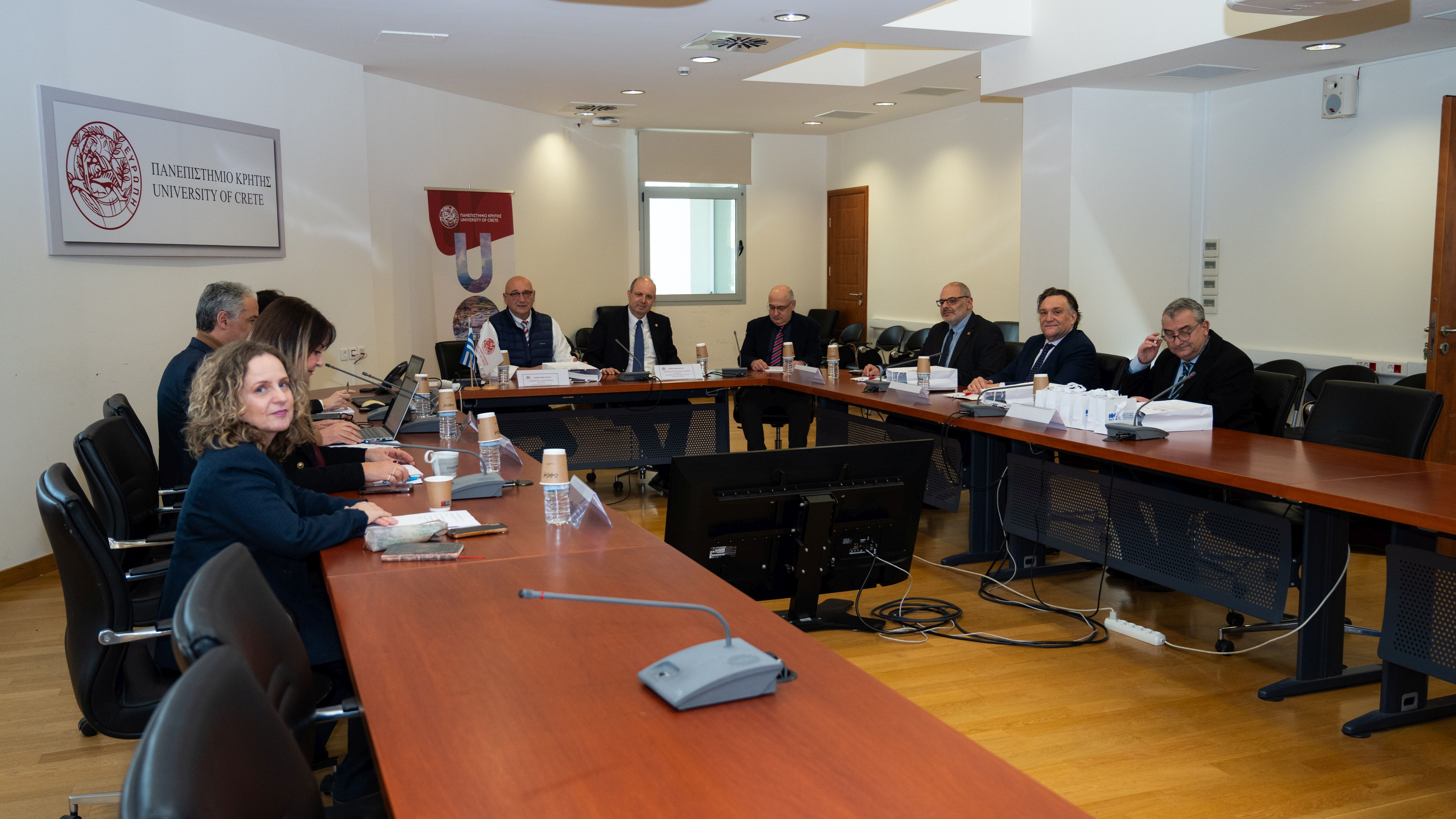 pritanikes.jpg πρυτανικες