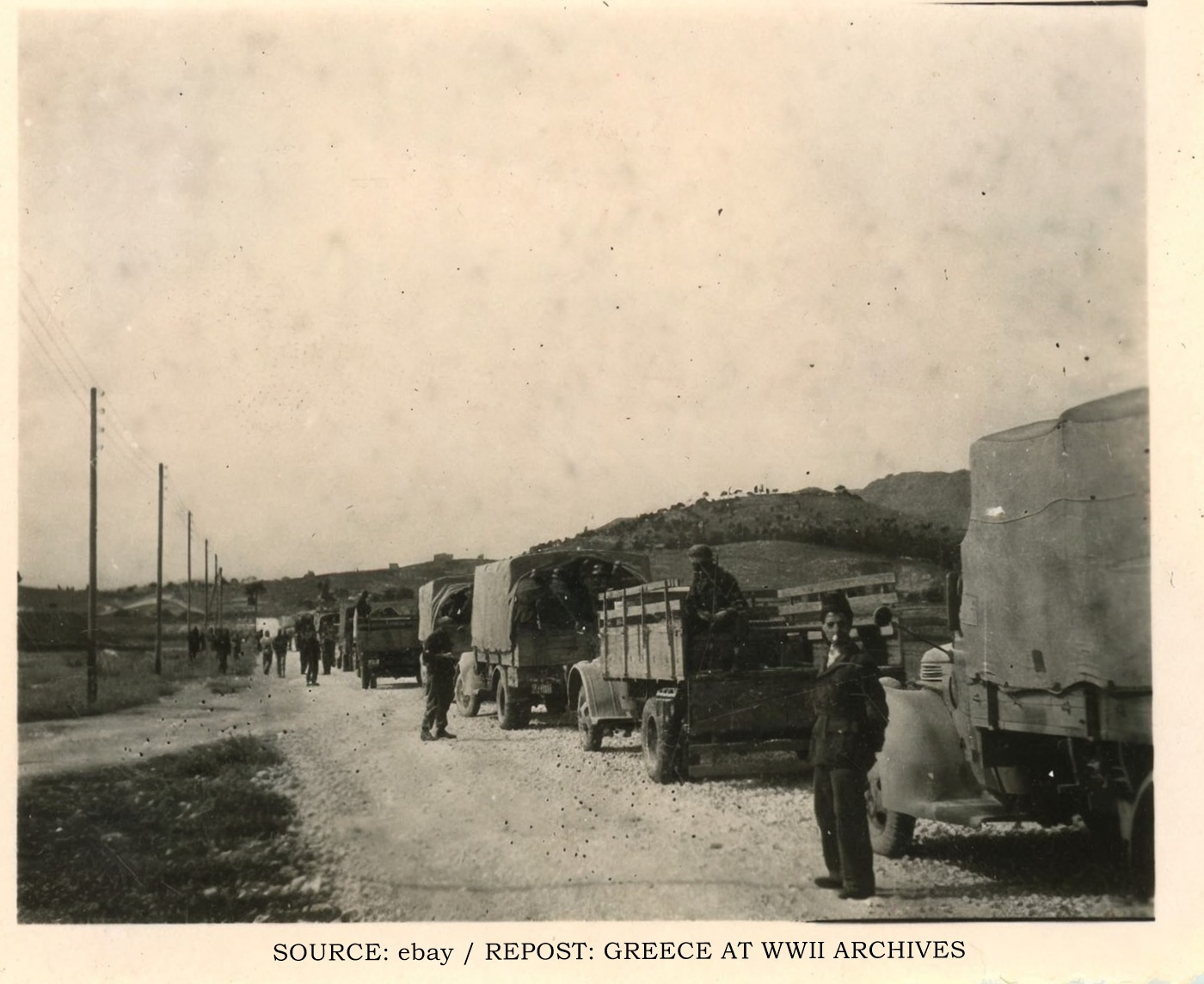 1η Μαίου 1944. Φορτηγά με Γερμανούς στρατιώτες στο Χαϊδάρι