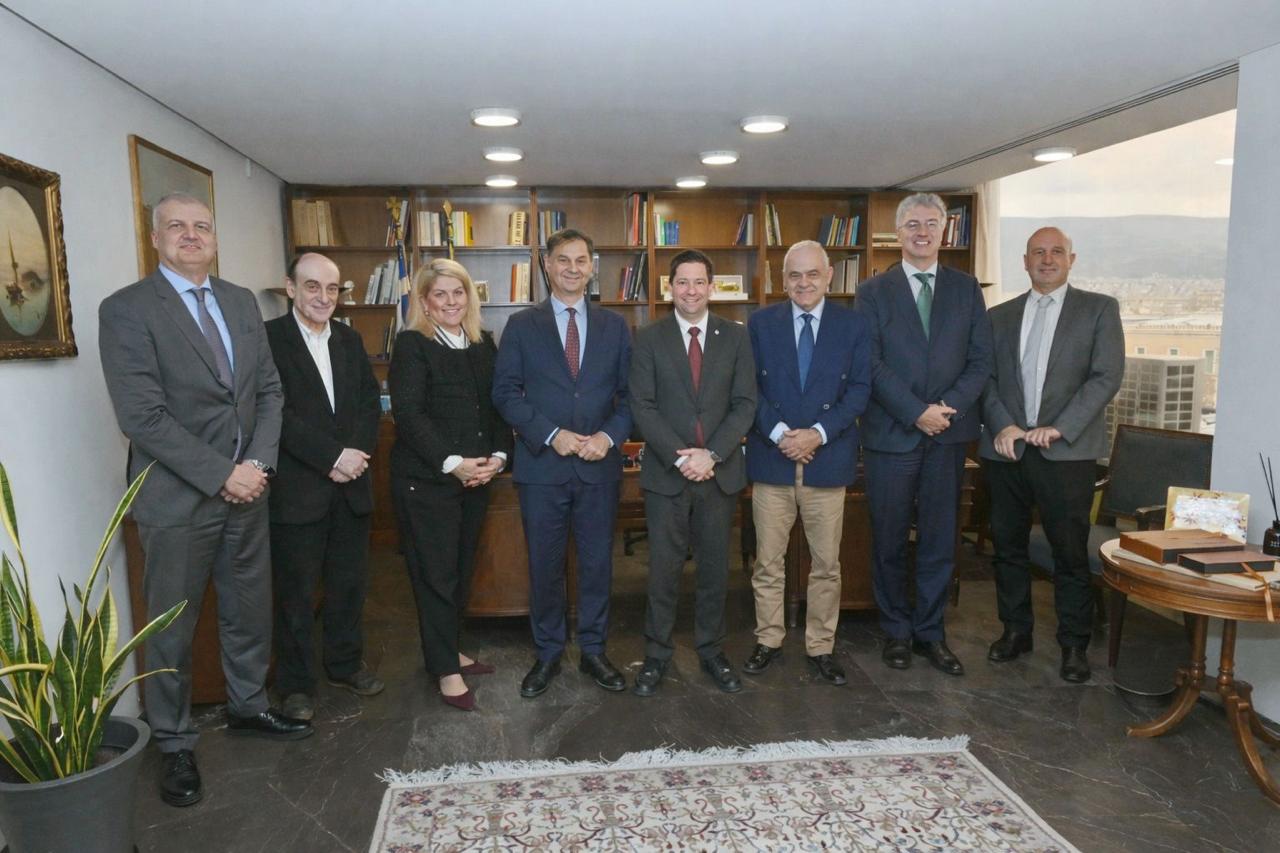 ekpa-ypeks2.jpg ΕΚΠΑ και Υπουργείο Εξωτερικών ενώνουν δυνάμεις για την ενίσχυση της εξωστρέφειας της ελληνικής οικονομίας