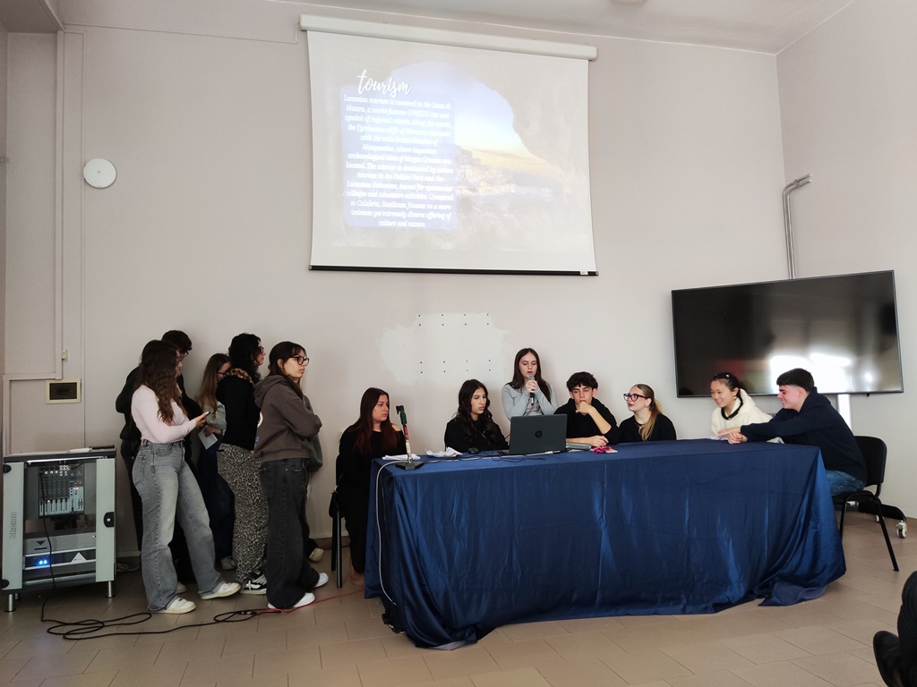  2ου ΓΕΛ Αλιβερίου