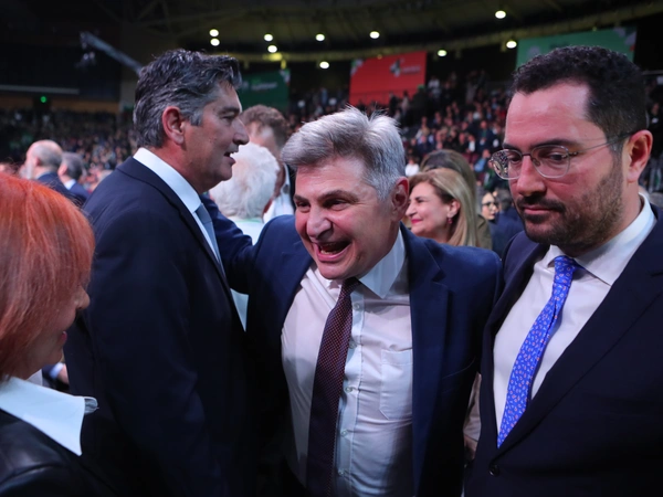 Ο Νικόλας Φαραντούρης στο Συνέδριο του ΠΑΣΟΚ