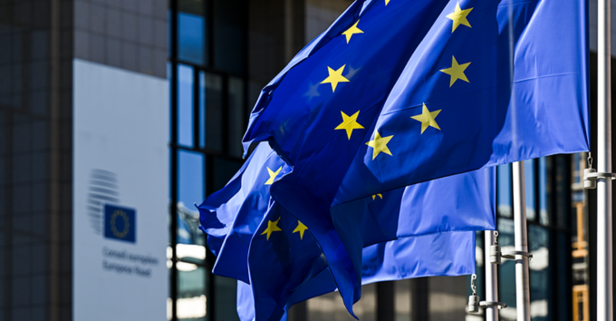 poster_pod_and_magazine.png 7ο ΓΕΛ ΠΕΡΙΣΤΕΡΙΟΥ