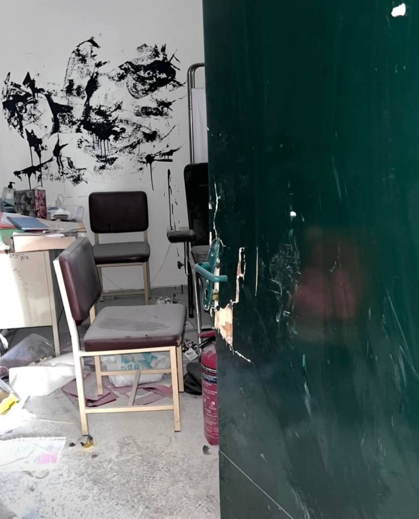 Οργανωμένη εισβολή και χάος στο 5ο Γυμνάσιο-Λύκειο Γλυφάδας