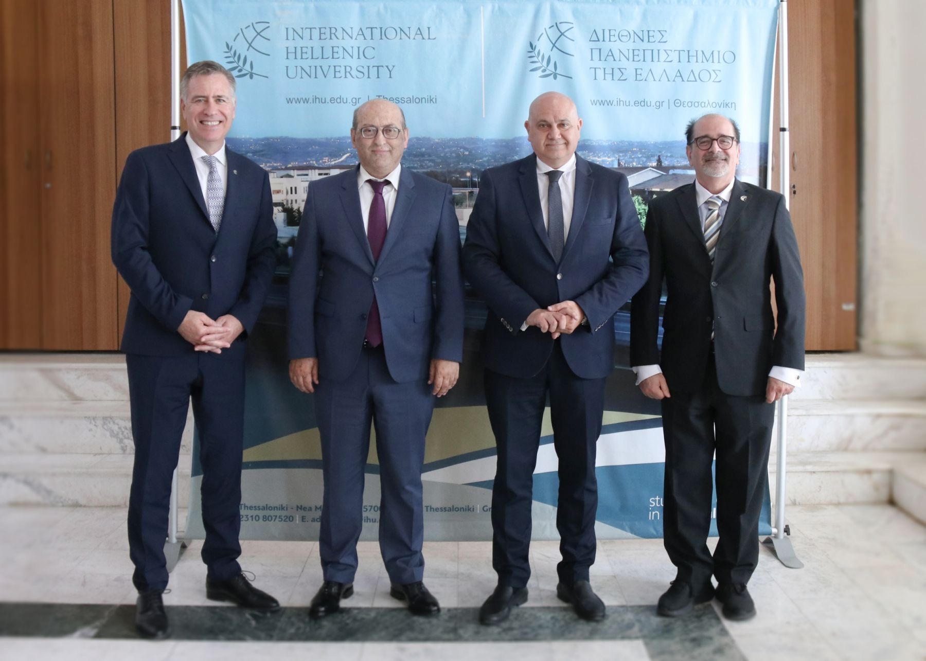 Συνάντηση του Πρύτανη του ΔΙ.ΠΑ.Ε. με τον Πρέσβη της Αρμενίας