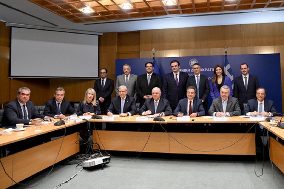 Υπεγράφη η Β' φάση του προγράμματος ανακαίνισης σχολείων "Μαριέττα Γιαννάκου"