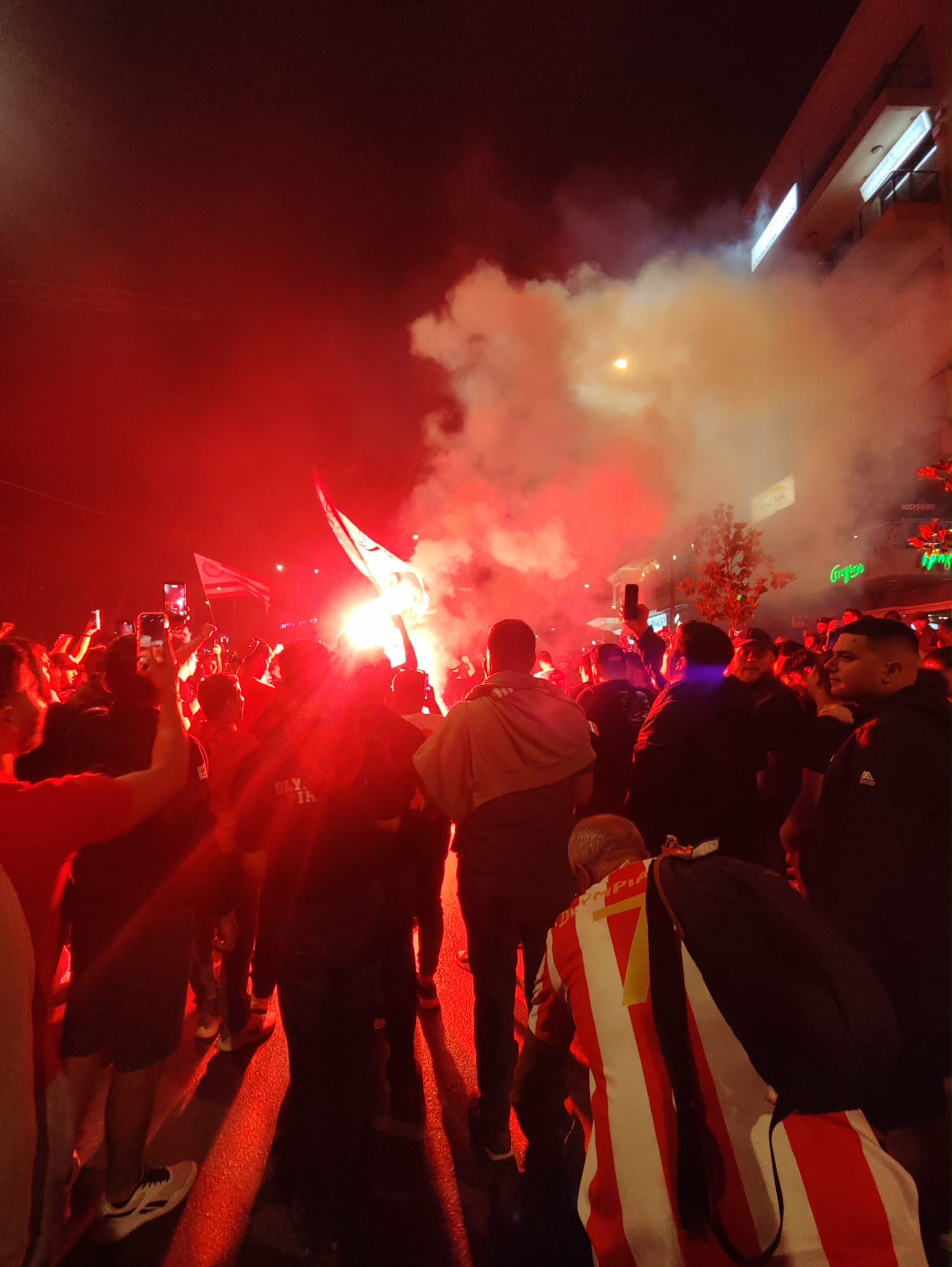 olympiakos_4.jpg ΟΛΥΜΠΙΑΚΟΣ
