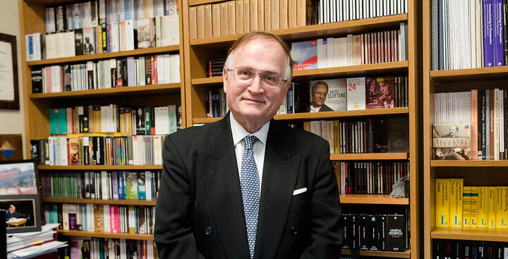 nicholas_peppas_library_2023-720x367.jpg Νικόλαος Πέππας: Στην πρωτοπορία της Βιοϊατρικής Μηχανικής