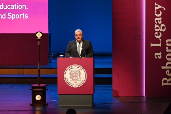 Σοφία Ζαχαράκη στα εγκαίνια του Anatolia American University