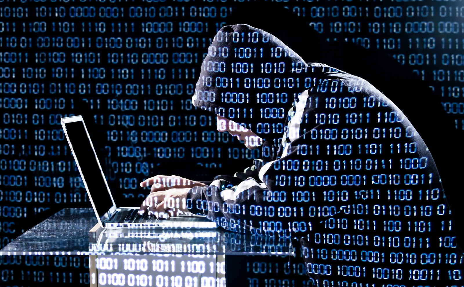 hackers_0.jpg hackers_0.jpg