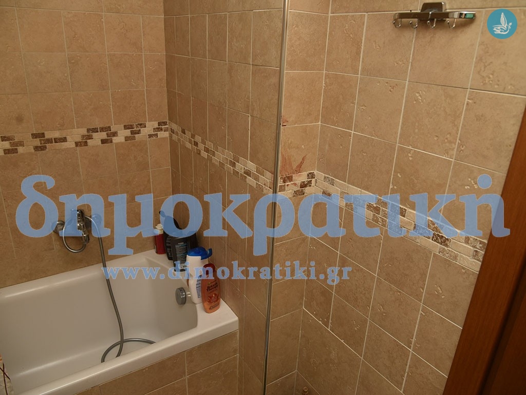 64643645.jpg 4