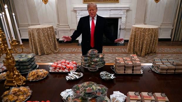 tramp-burgers.jpg Η ...παραγγελία του Ντόναλντ Τραμπ