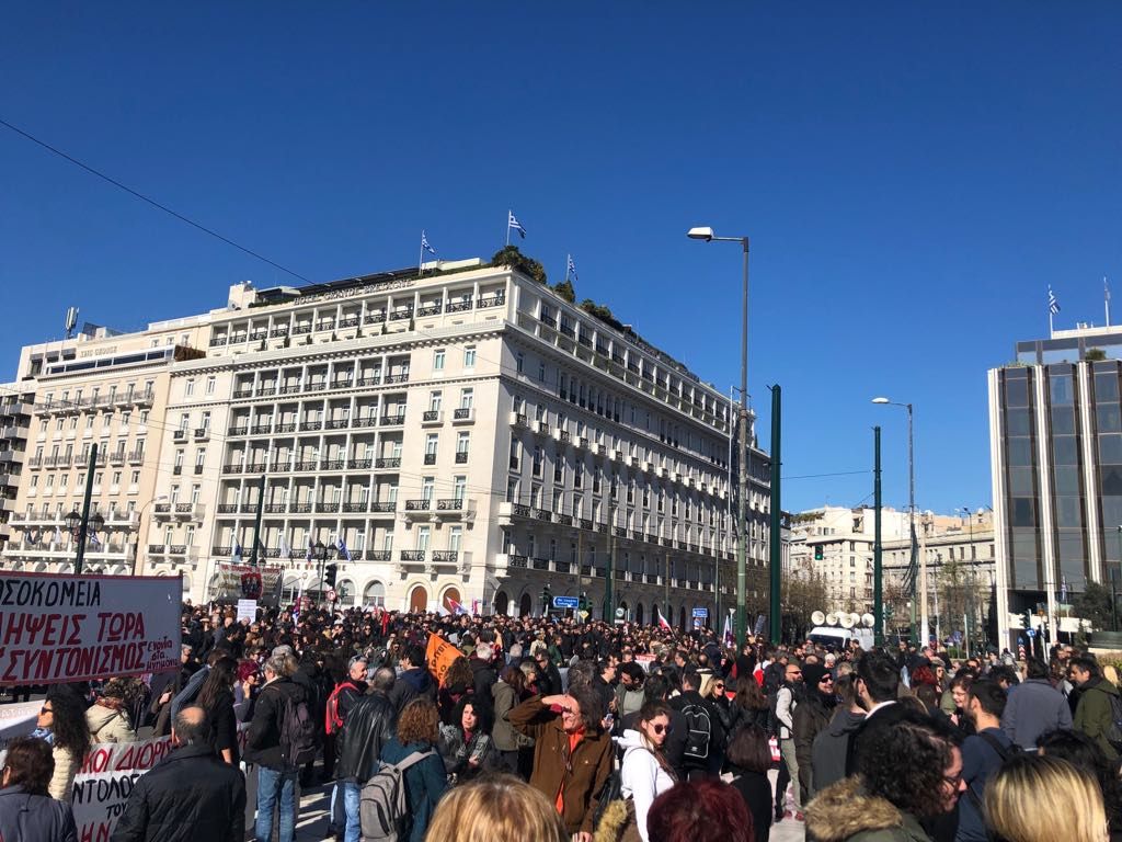 Κινητοποίηση στη Βουλή