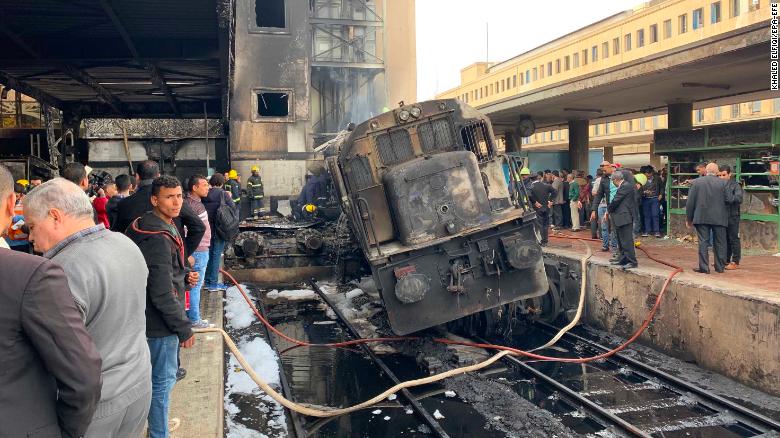 cairo_train.jpg cairo accident