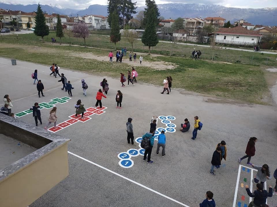 trikala08.jpg 30ο Δημοτικό Σχολείο Τρικάλων