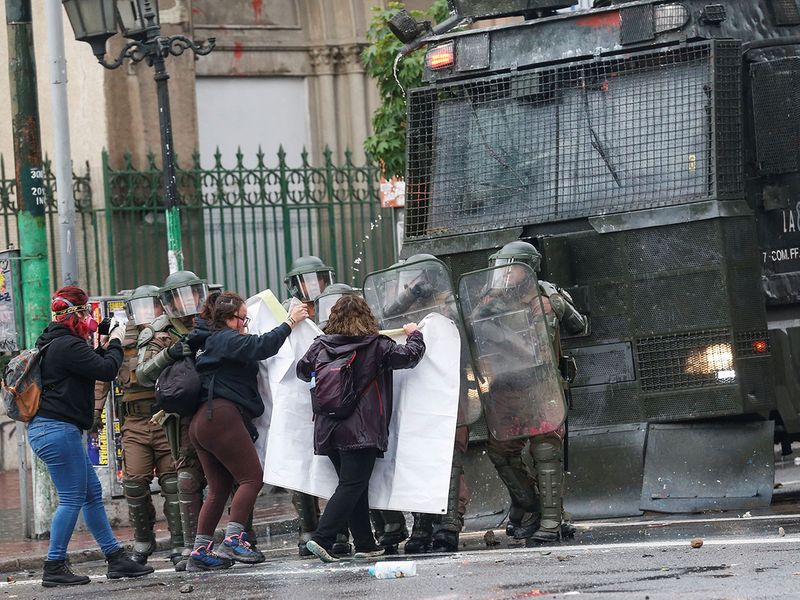 chile-protests-in-pictures_16de7940c30_original-ratio.jpg chile-protests-in-pictures_16de7940c30_original-ratio.jpg