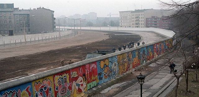 berlin_wall.jpg Τείχος Βερολίνου