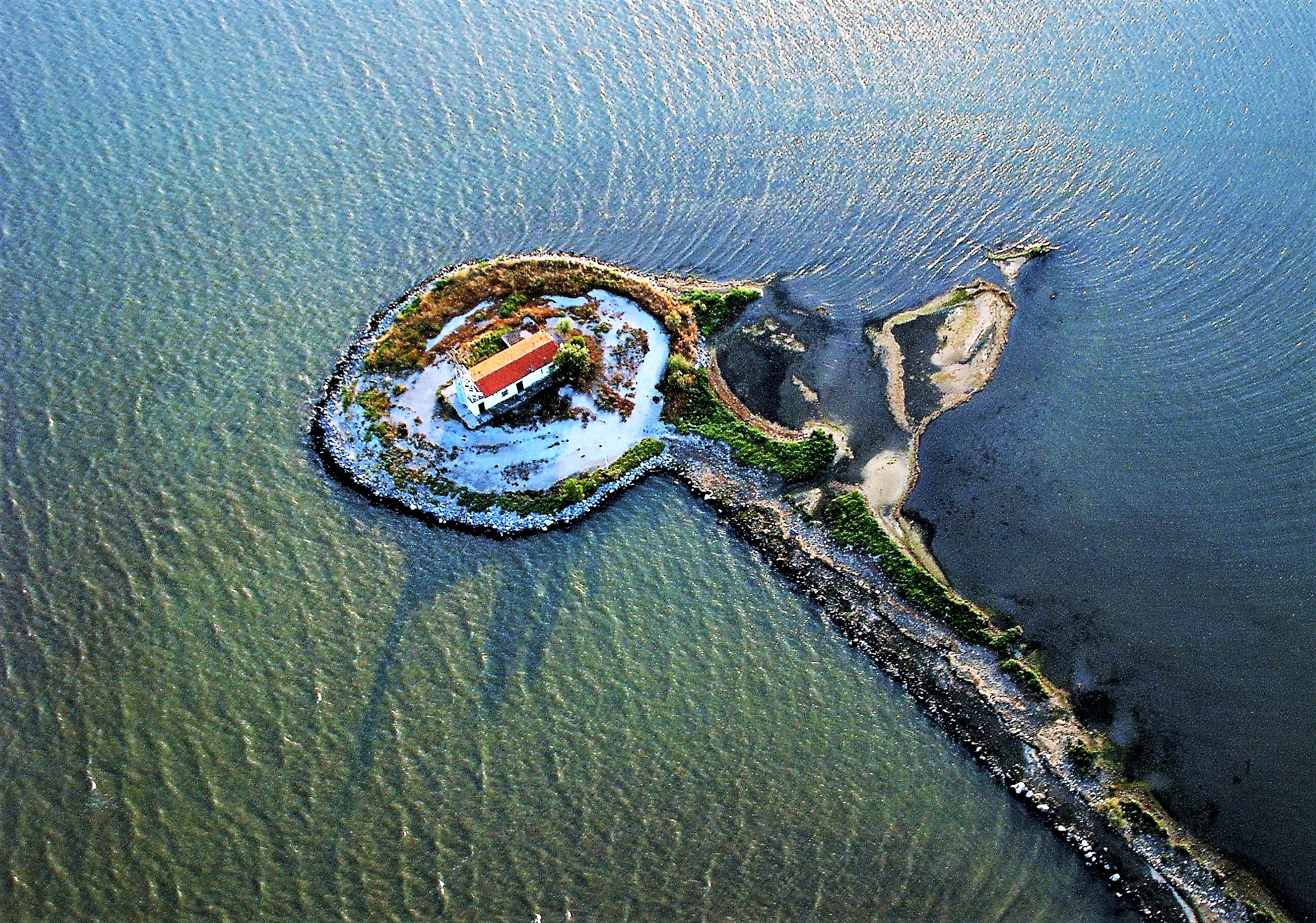 n.thessalonikis-farosstodeltaaxioy.jpg faros