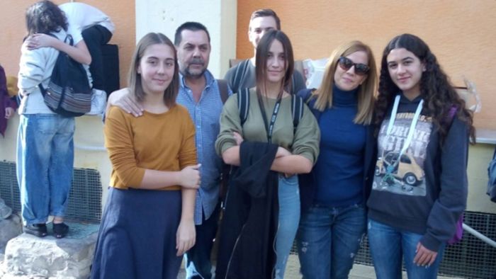 peristeri-sxoleio.jpg Προσφυγόπουλα