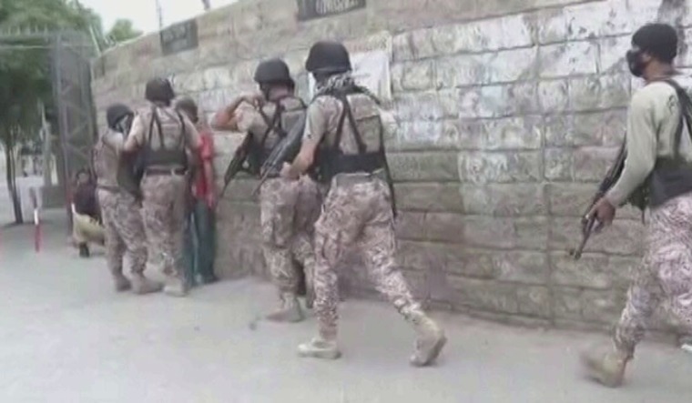karachi.jpg karachi.jpg