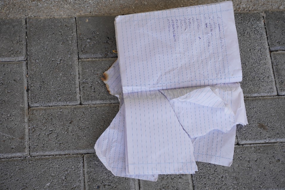 koumpes_gymnasio_vandalismoi13.jpg koumpes_gymnasio_vandalismoi13.jpg
