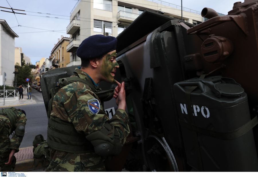 stratiotika_stigmiotypa.jpg στρατιωτικά στιγμιότυπα