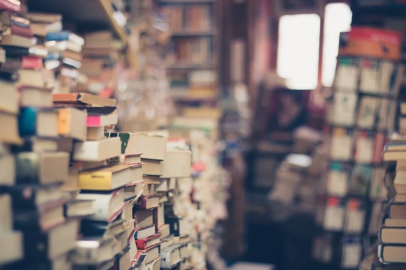 books_biblia.jpg books_biblia.jpg