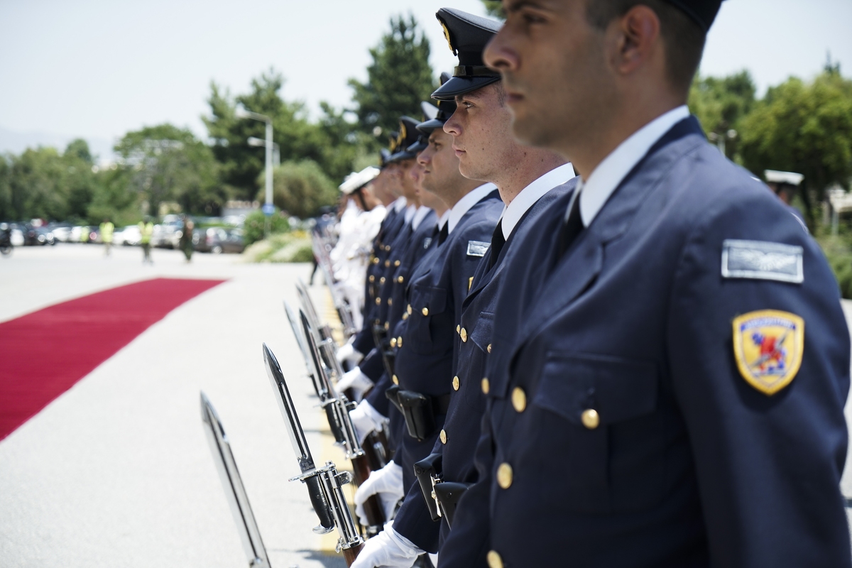 Πανελλήνιες 2021: Οι βάσεις για τις Στρατιωτικές Σχολές