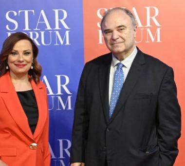 Ο Πρόεδρος του ΑΣΕΠ κ. Θάνος Παπαϊωάννου με τη δημοσιογράφο του Star Κεντρικής Ελλάδας κα Λένα Παρασκευά