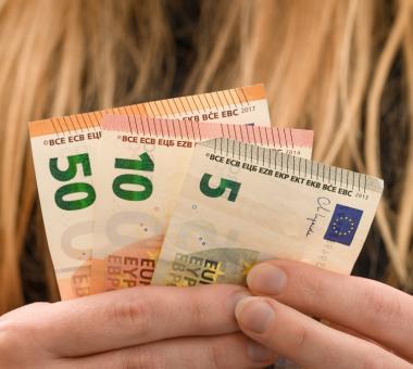 Κατώτατος μισθός