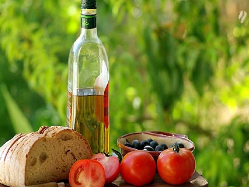 Αυτές είναι οι 7 τροφές που συστήνει διαιτολόγος για χοληστερίνη και διαβήτη