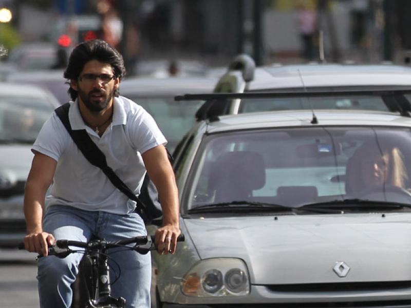 Να εκδίδει μόνη της βεβαιώσεις μετακίνησης αποφάσισε η Ε' ΕΛΜΕ Θεσ/κης