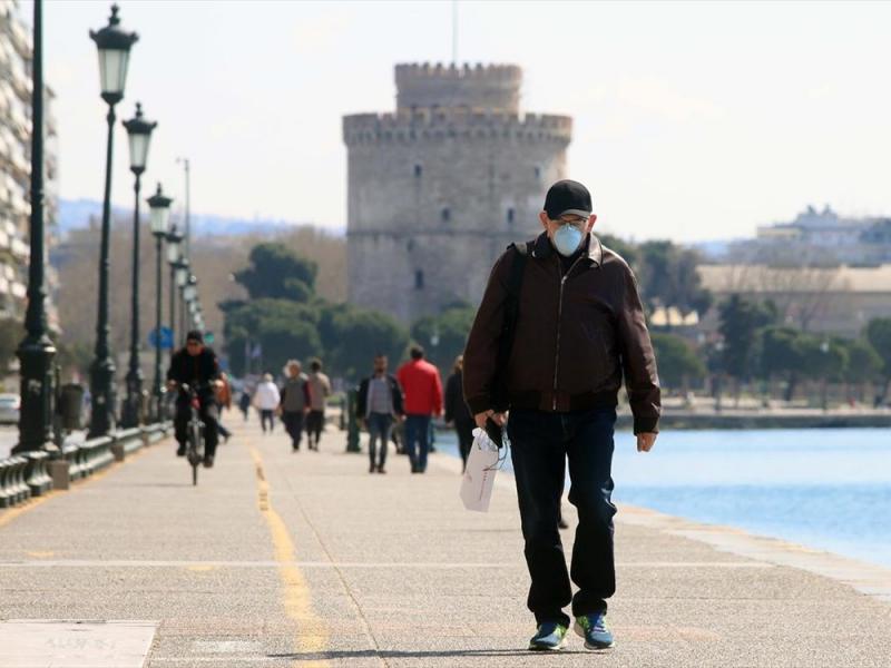 Κορονοϊός-Θεσσαλονίκη: Ανησυχία για «παρέλαση» του ιού - φόβοι για σκηνικό που θυμίζει 2020