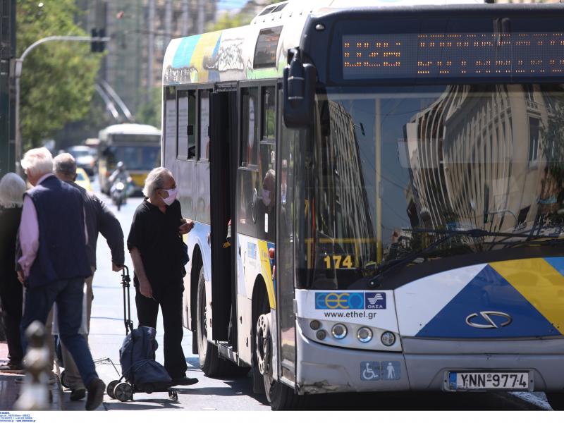 Θεσσαλονίκη: Χτύπησε οδηγό του ΟΑΣΘ επειδή δεν άνοιξε την πόρτα του λεωφορείου