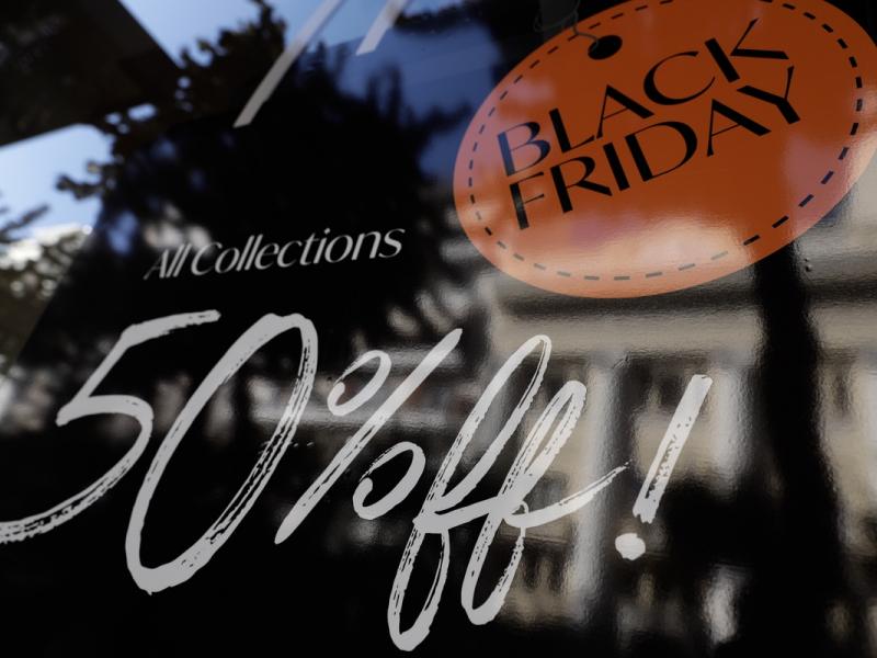 Black Friday: Πώς θα αποφύγετε τις παγίδες στις σημερινές σας αγορές 