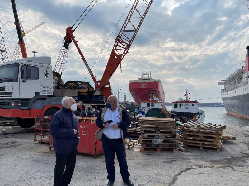 Στη Ναυπηγοεπισκευαστική ζώνη Περάματος ο Γιώργος Βούτσινος