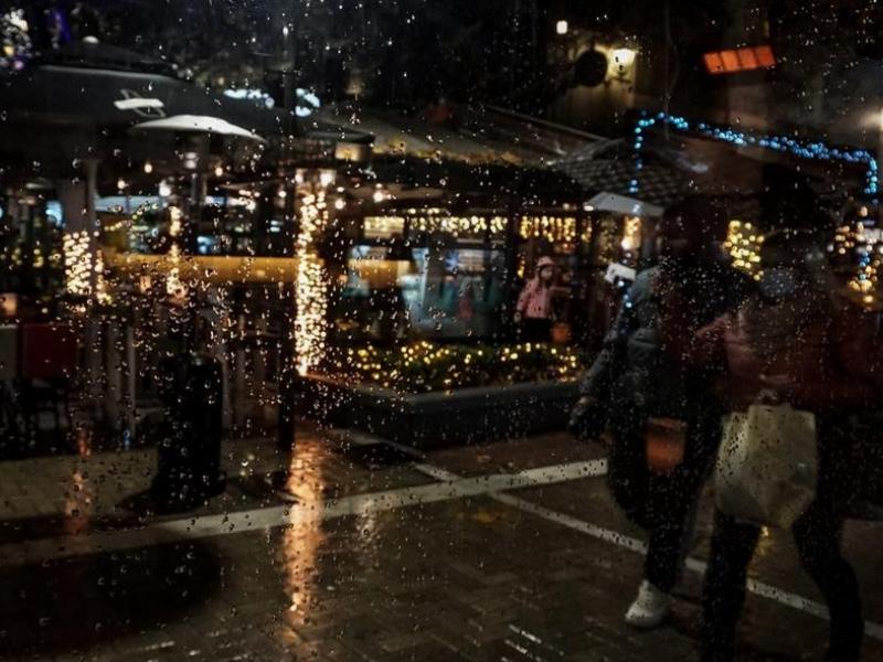 αγορά, πλατεία, εμπόριο, μέτρα, βροχή, άνθρωποι, ομπρέλα