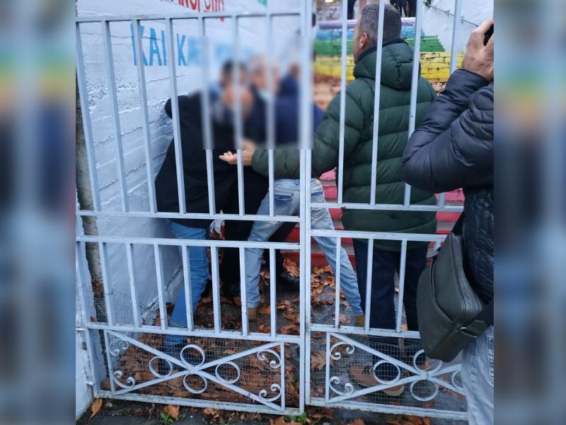 Θεσσαλονίκη: Στο εδώλιο οι «Θεματοφύλακες του Συντάγματος» για την αρπαγή γυμνασιάρχη