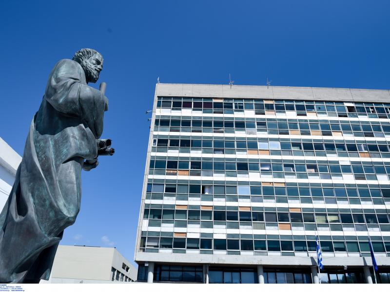 ΑΠΘ: Εντυπωσιακό «άδειασμα» του Πρύτανη για τη φοιτητική λέσχη και τα δάση του ιδρύματος