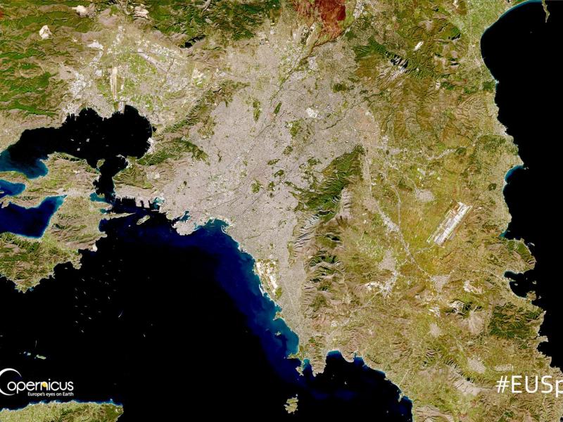 Μια εντυπωσιακή δορυφορική φωτογραφία της Αθήνας από ύψος 786 χλμ