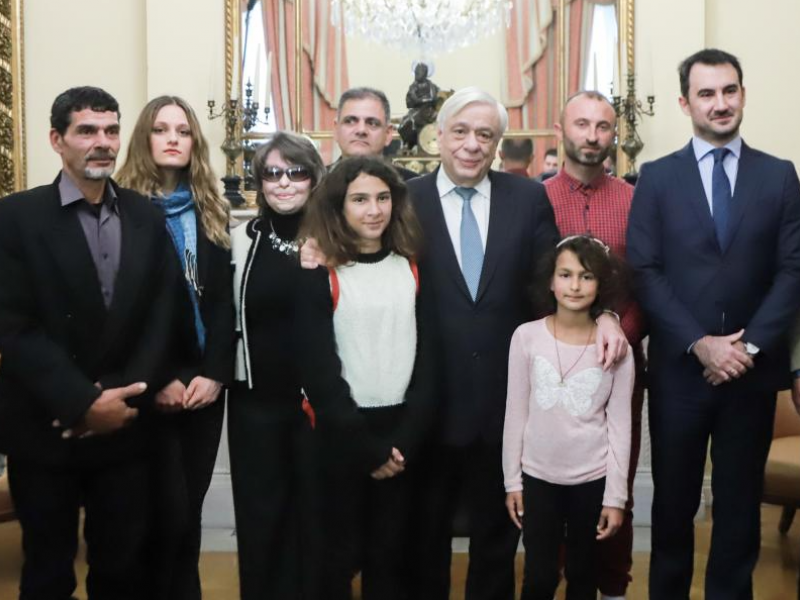 Τραγωδία - Ο Αιγύπτιος ψαράς που έσωσε ζωές στο Μάτι, έχασε την 15χρονη κόρη του