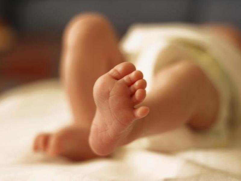 Oλονύχτια μάχη στην ΜΕΘ Παίδων και ηλεκτροσόκ σε 4 μηνών μωρό για να σωθεί
