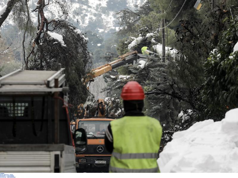 Διακοπή ρεύματος: Πού να τηλεφωνήσετε σε περίπτωση βλάβης 