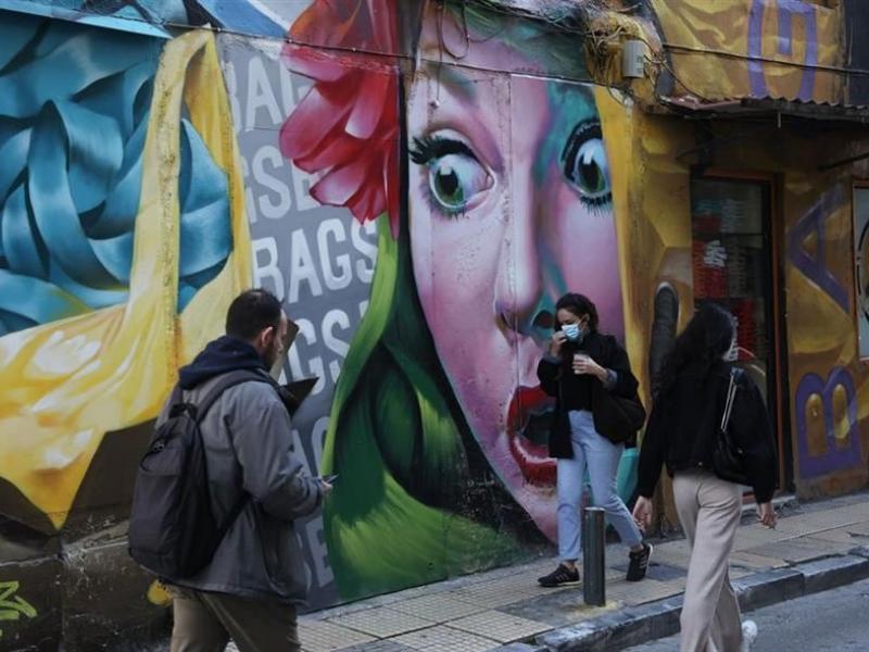 Επιχείρηση «αντι-γκράφιτι» στην Αθήνα - Στο «φως» γραφικές γωνίες της πόλης