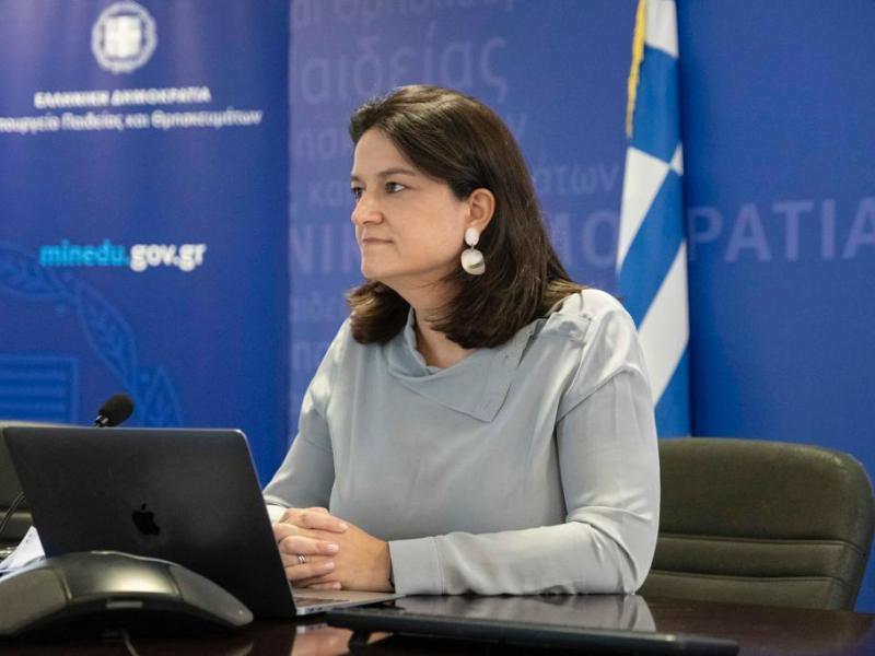 ΑΕΙ: Απανωτά «αδειάσματα» Κεραμέως από Συγκλήτους για το νόμο-πλαίσιο