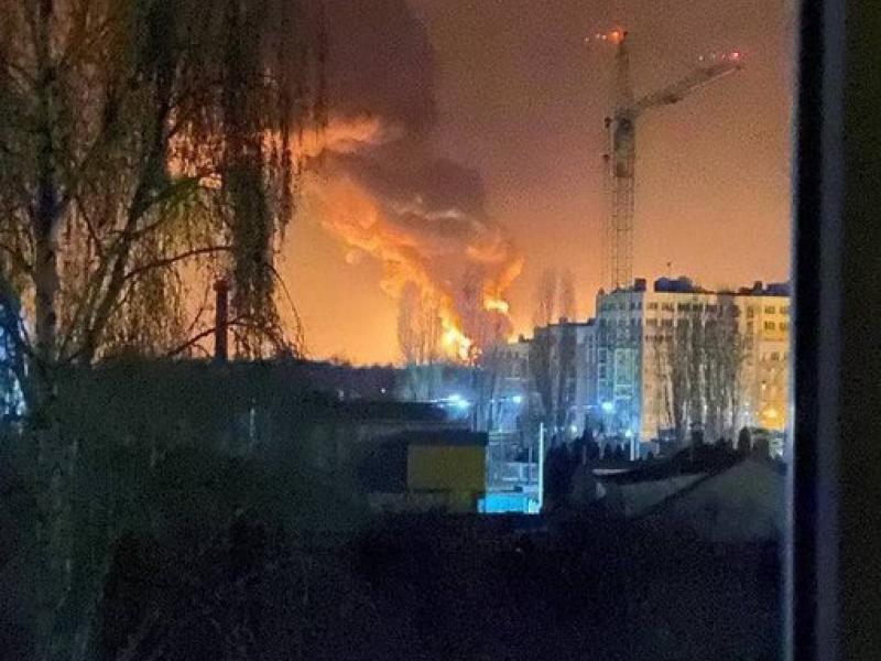 Εισβολή στην Ουκρανία - Κίεβο: Ξεκίνησε ο πιο ισχυρός βομβαρδισμός τα ξημερώματα