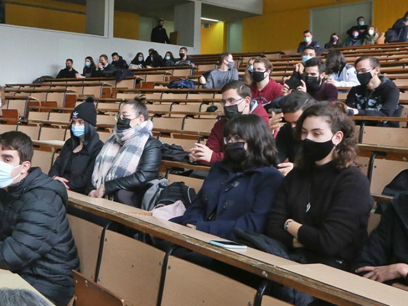 Πανελλήνιες 2022: Ποια Τμήματα Ελληνικών ΑΕΙ σε κάνουν κατευθείαν κάτοχο μεταπτυχιακού