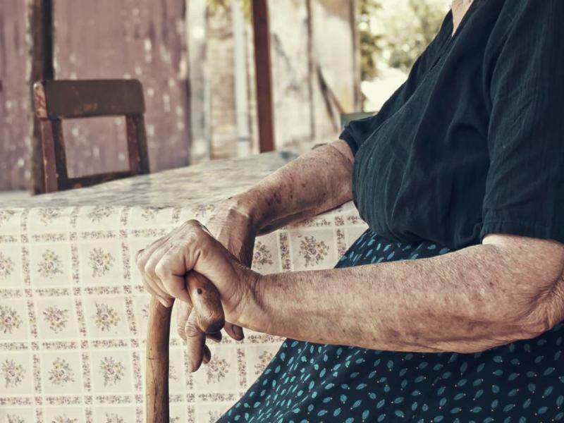  70χρονη πέθανε μετά από τον πλειστηριασμό του σπιτιού της από τράπεζα