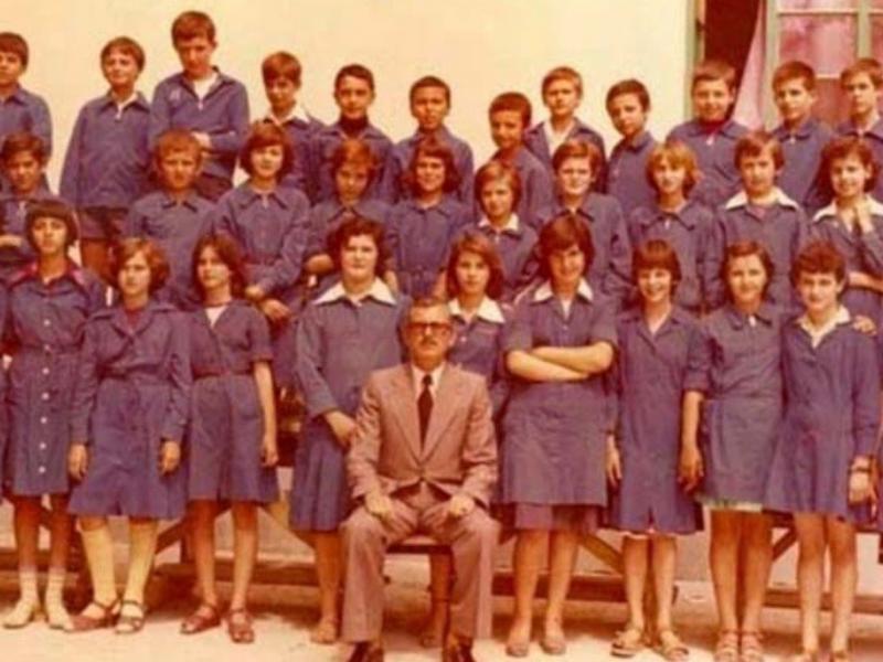 Φεβρουάριος 1982: Πώς καταργήσαμε τη μαθητική ποδιά