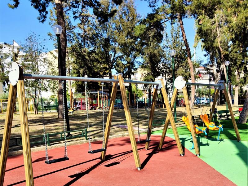 Ανοικτές και φιλόξενες για τα παιδιά με αναπηρίες 17 παιδικές χαρές του Δήμου Θεσσαλονίκης